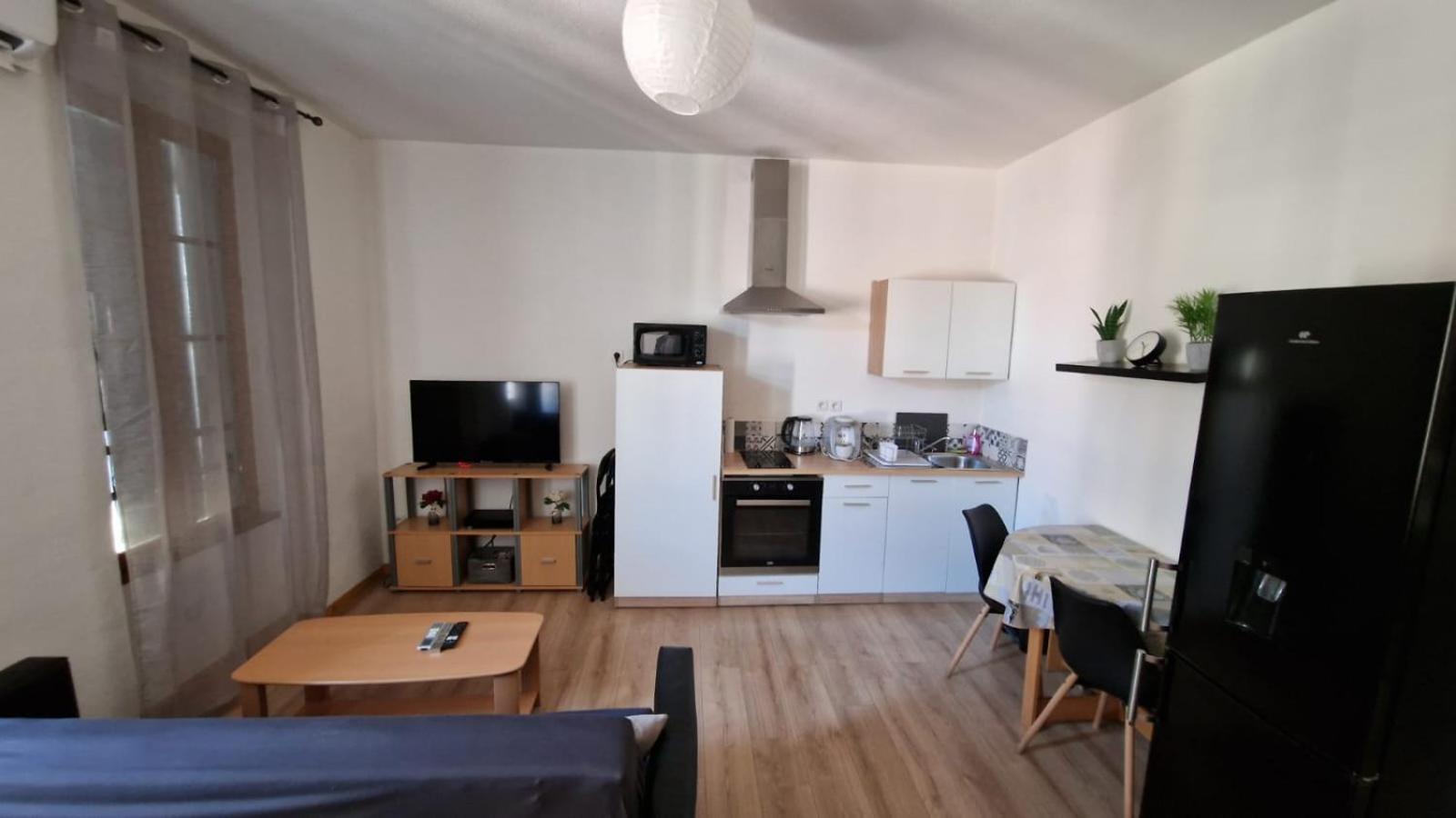 Appartement T2 Avec Balcon Proche Centre-Ville Narbonne Dış mekan fotoğraf