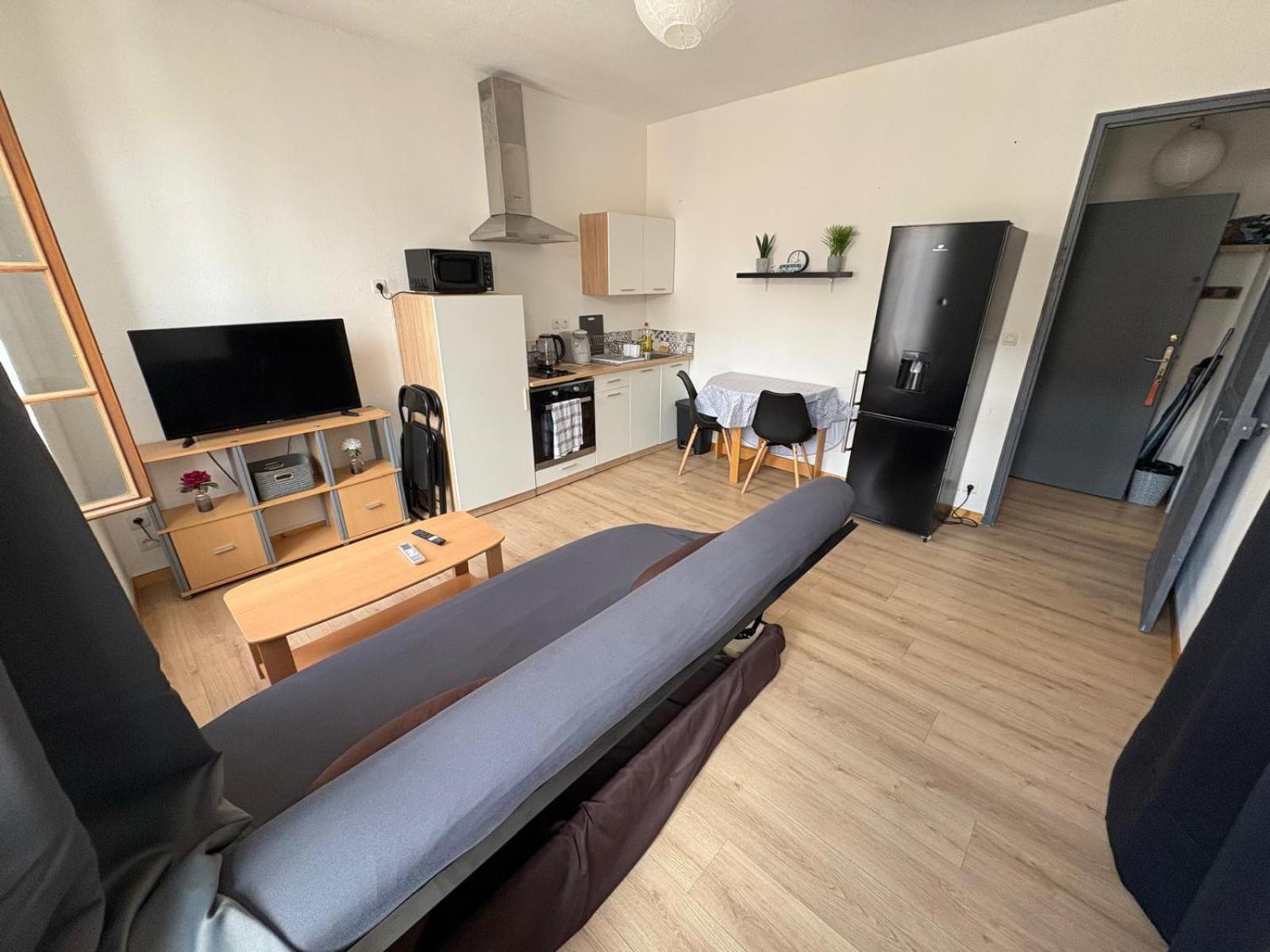 Appartement T2 Avec Balcon Proche Centre-Ville Narbonne Dış mekan fotoğraf